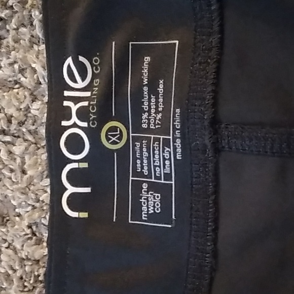 MOXIE CYCLING CO. WOMENS ATHLETIC CYCLING SHORTS.    ****BUNDLE LISTING*… - Picture 4 of 7